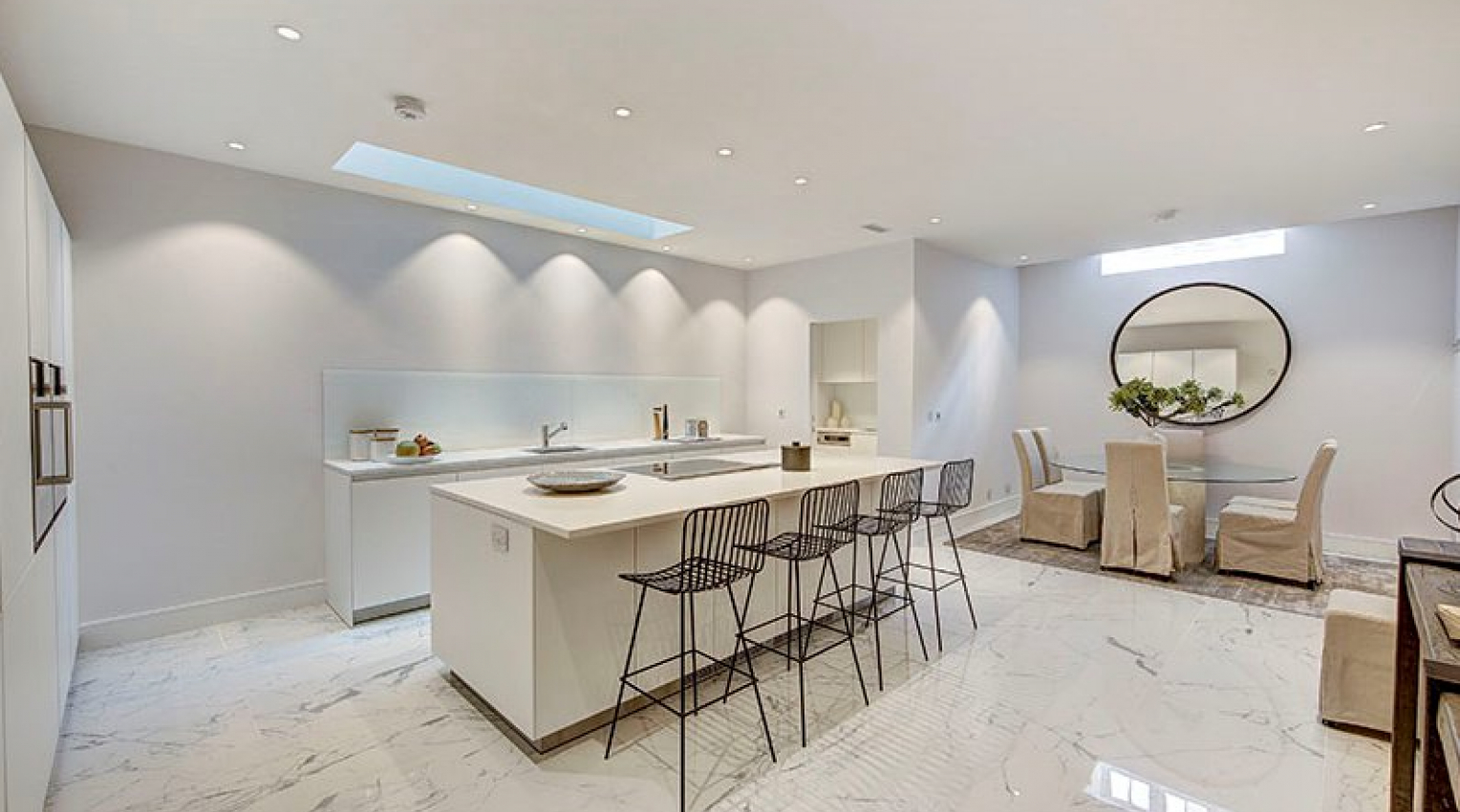 Urban Residential In Chelsea London Ceramiche Caesar