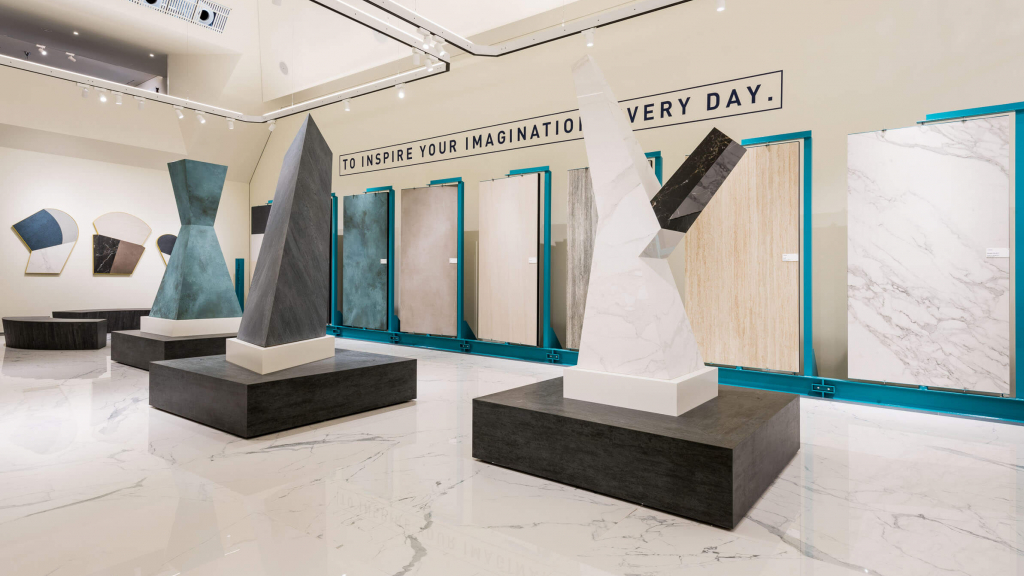 CaesarShowroom17 042