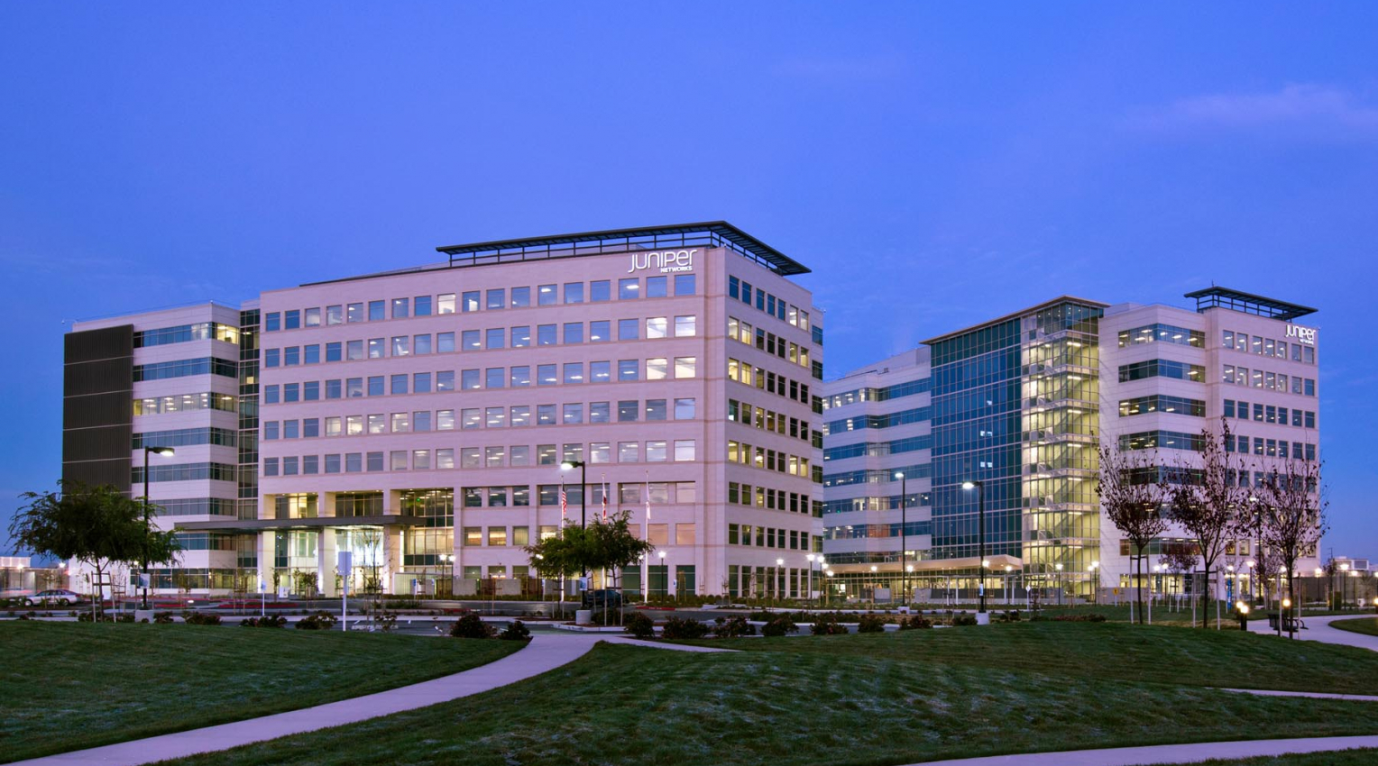 Juniper Network headquarter | Ceramiche Caesar
