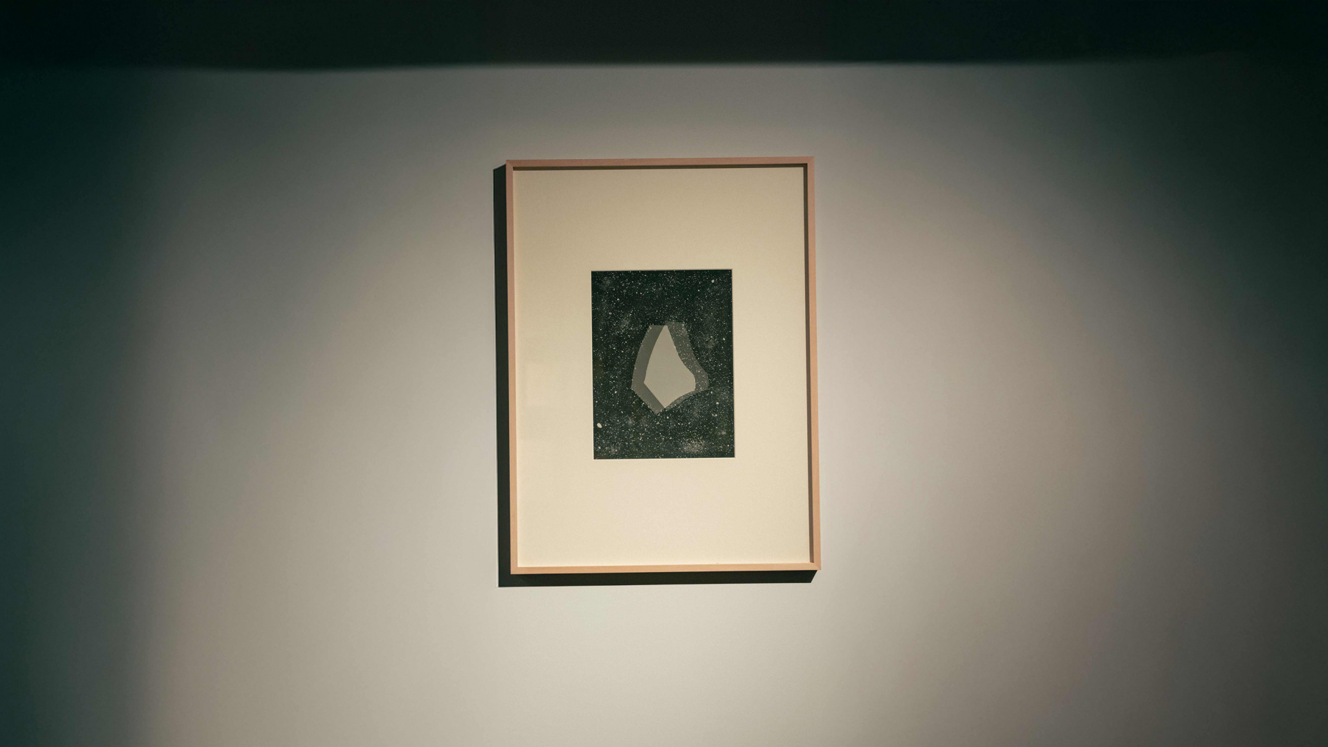 A MATTER OF DETAILS: Photo exhibition by Claudia Zalla