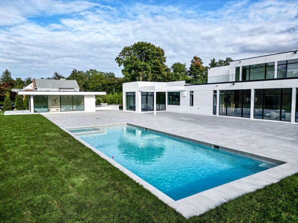 Porcelain tiles by Caesar Ceramiche for outdoor design projects